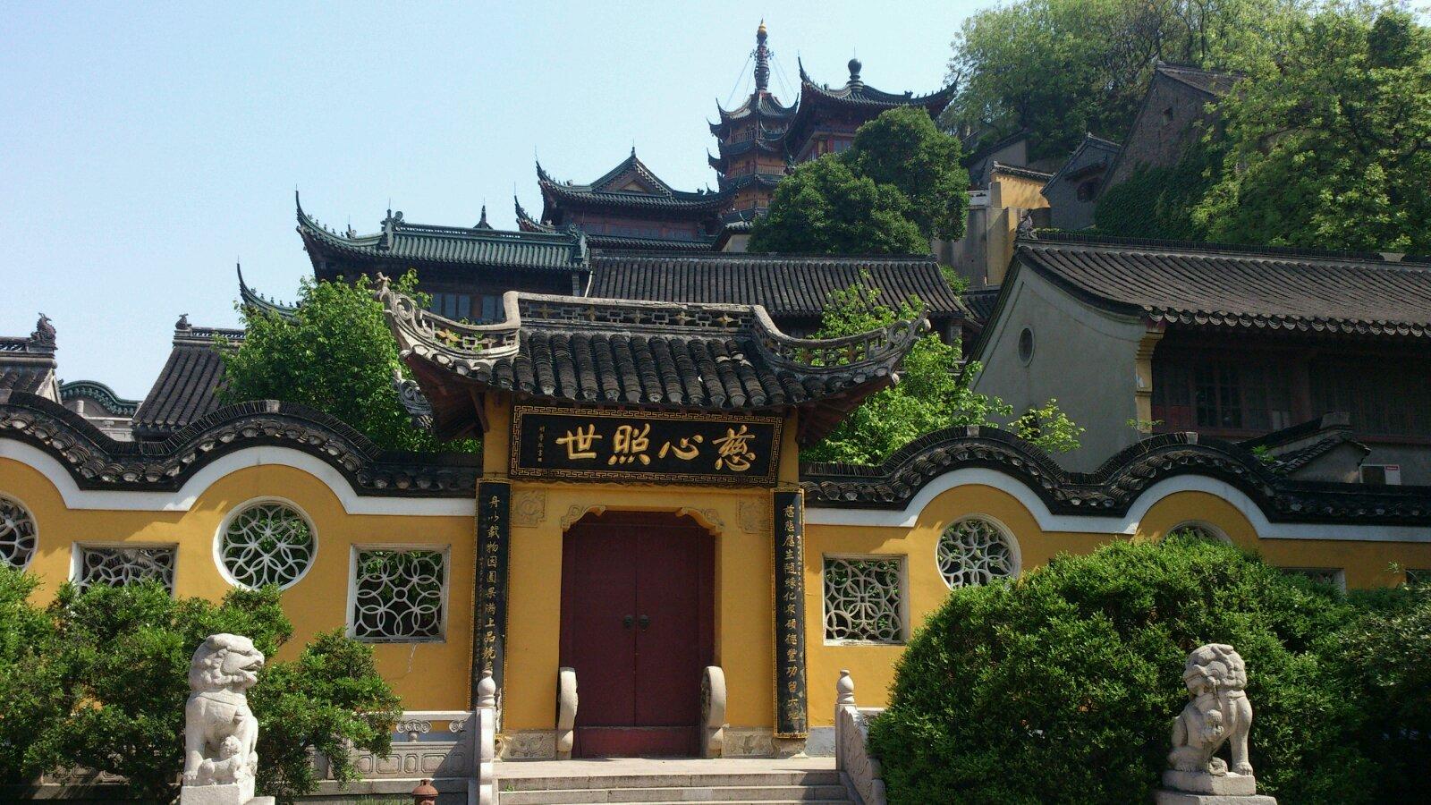 琉璃瓦的鋪設(shè)效率與哪些因素有關(guān)？